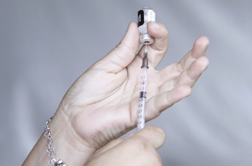 VACINAÇÃO CONTRA A COVID-19 ACONTECE EM NOVOS LOCAIS A PARTIR DE SEGUNDA-FEIRA