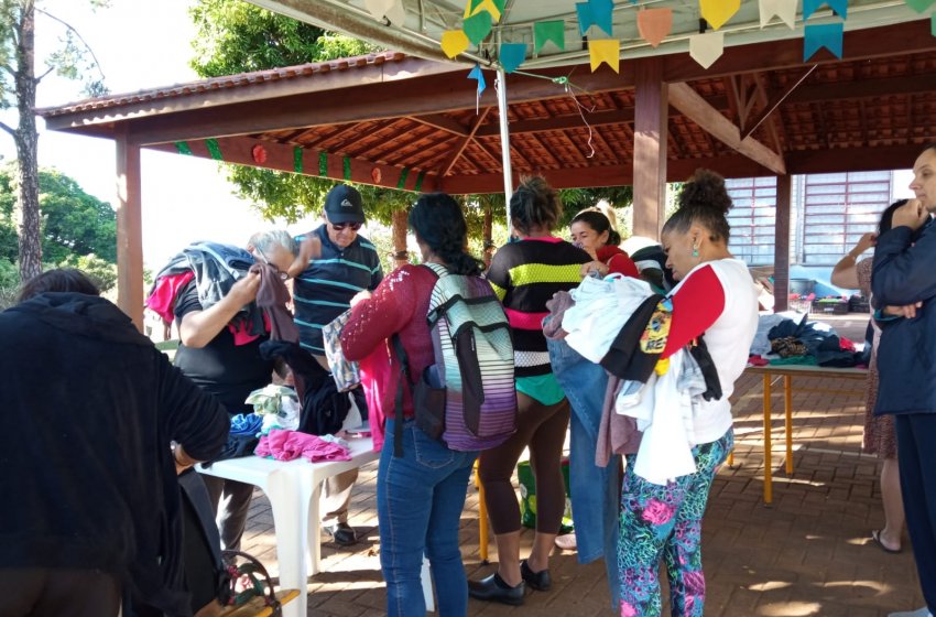 AMANHÃ TEM JAGUARIÚNA SOLIDÁRIA NO BAIRRO TANQUINHO
