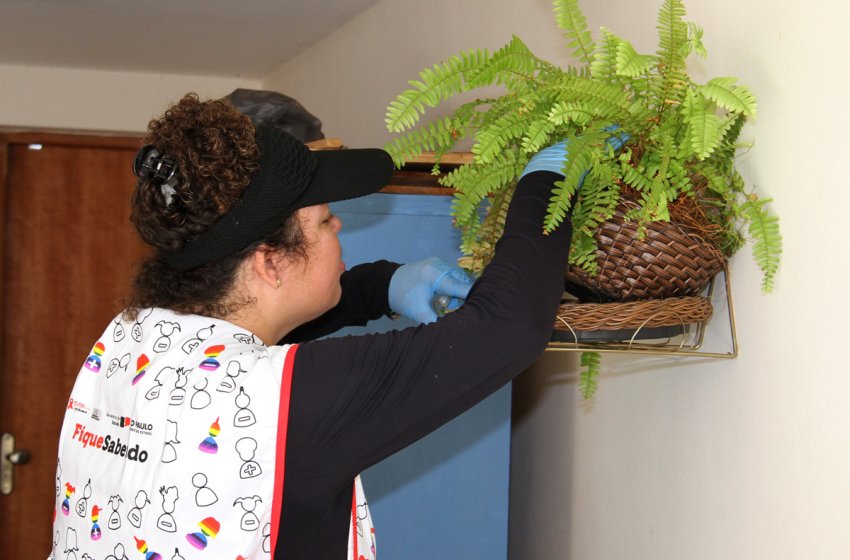 SAÚDE REALIZA MUTIRÃO CONTRA A DENGUE NO BAIRRO ROSEIRA DE BAIXO NESTE SÁBADO