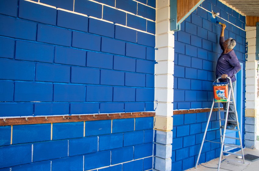 PREFEITURA DE JAGUARIÚNA REVITALIZA PINTURA DE UNIDADES ESCOLARES