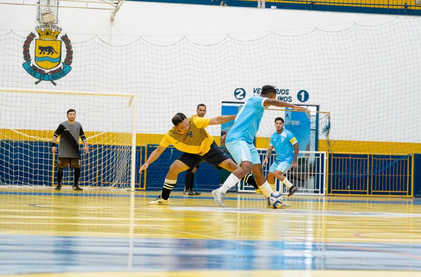 SEMIFINAIS MOVIMENTAM A TAÇA OURO DE FUTSAL 