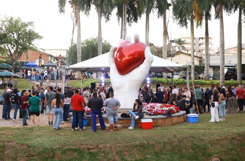 PRAÇA DO AMOR RECEBE MAIS UMA EDIÇÃO DO SAMBA NO PARQUE NESTE DOMINGO